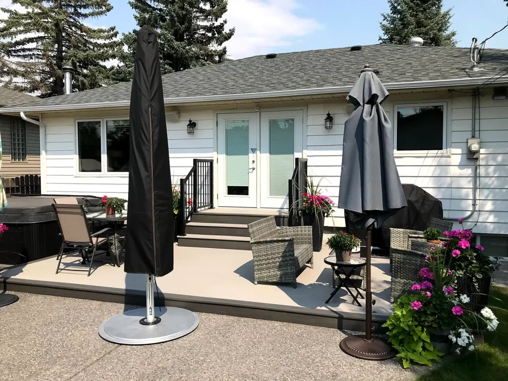 deck builders Calgary