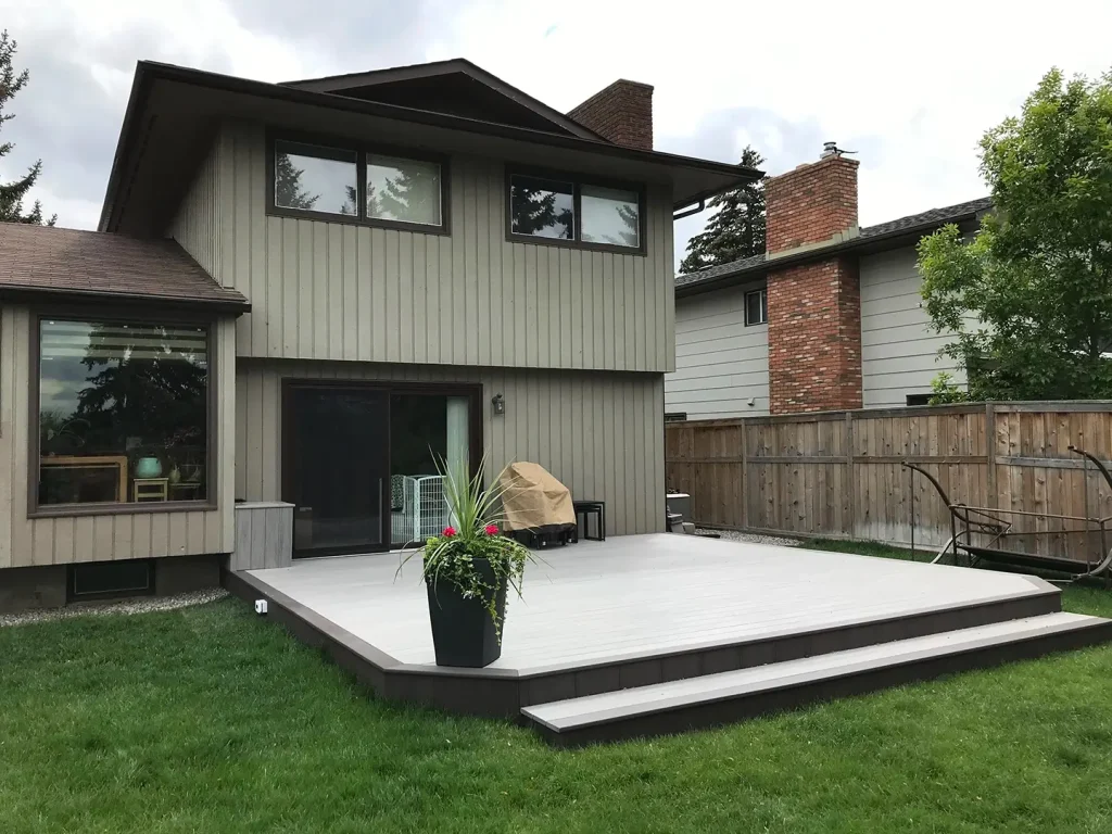 Calgary deck builder